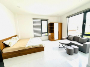 Lavie House
